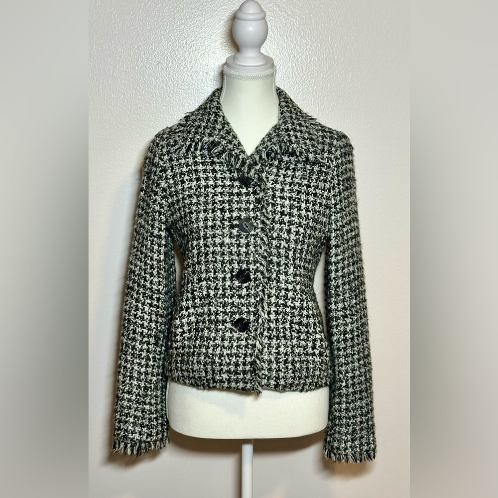 Elegant Black and White Tweed Blazer
